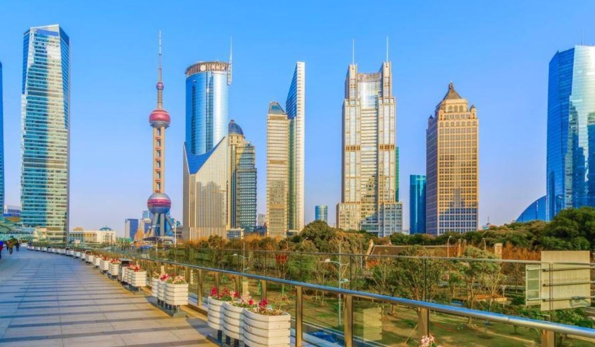 Is a Free Zone Company Suitable for International Trade?